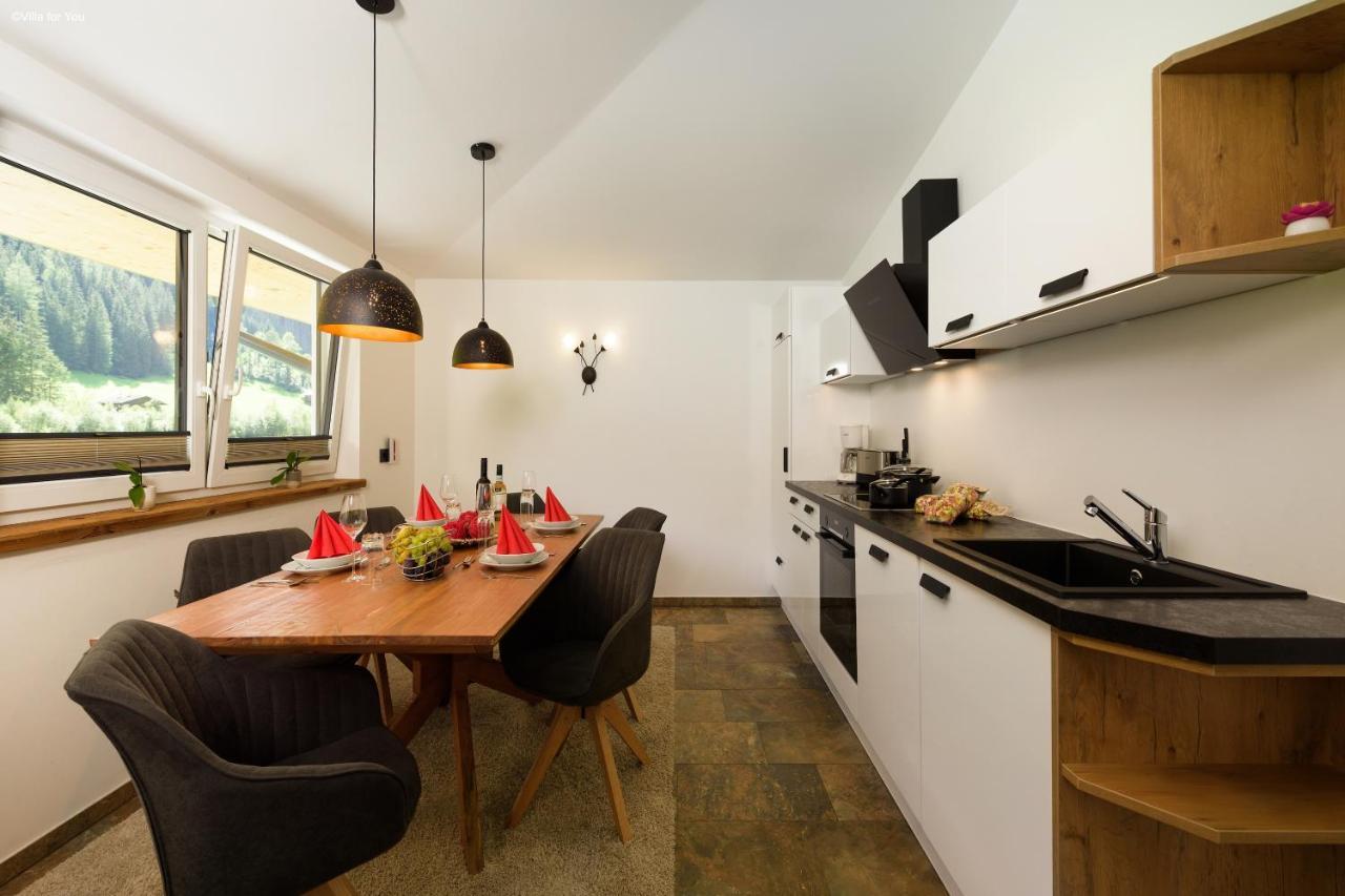 Apartment Melina Neukirchen am Grossvenediger Bagian luar foto